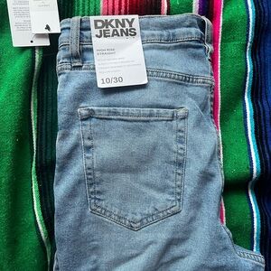 DKNY Jeans in Light Blue Denim